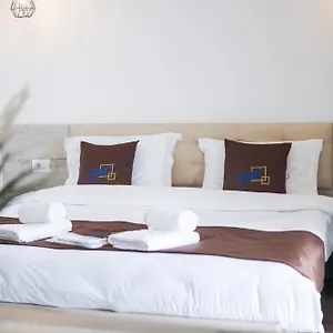 3* Ξενοδοχείο Relax Mea